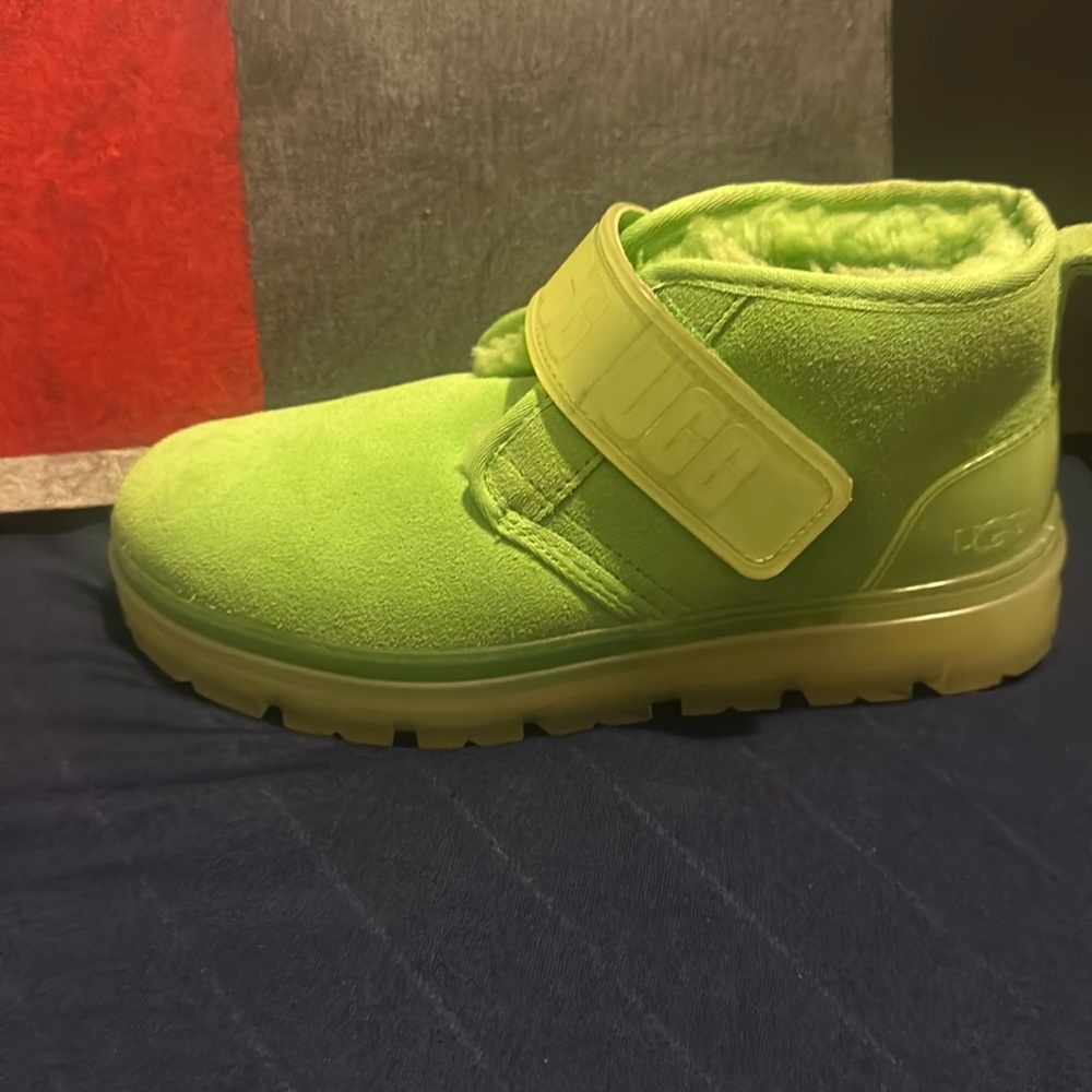 Ugg boots lime Green Size 9
